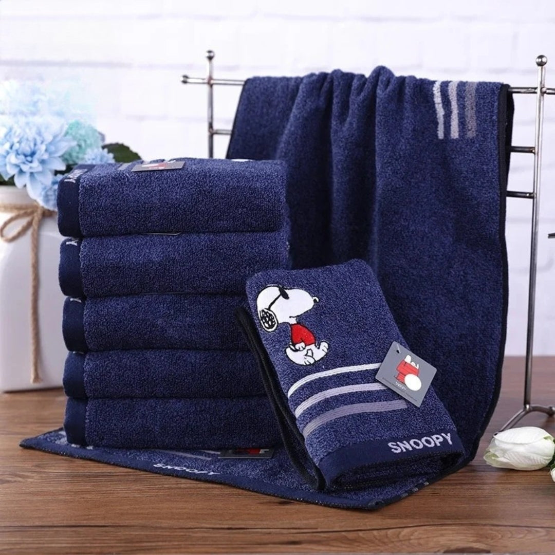 Snoopy Sweet Dreams Towel