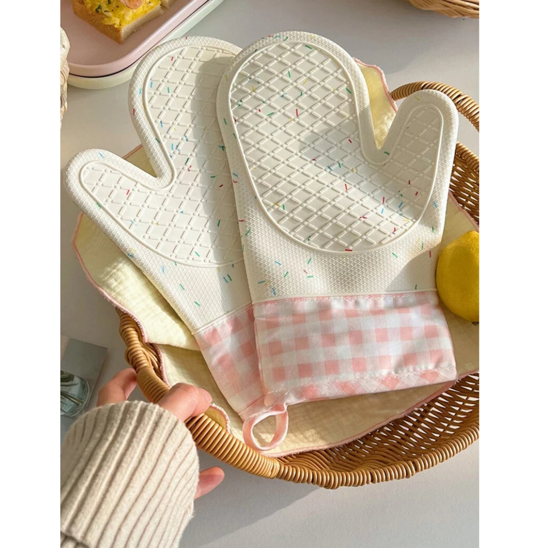 Kawaii Oven Mits
