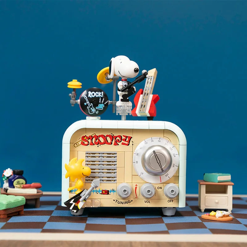 Snoopy Retro Building Blocks