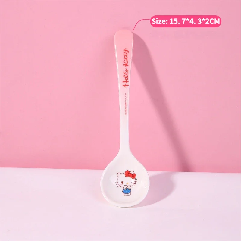 Hello Kitty Adore Dinnerware