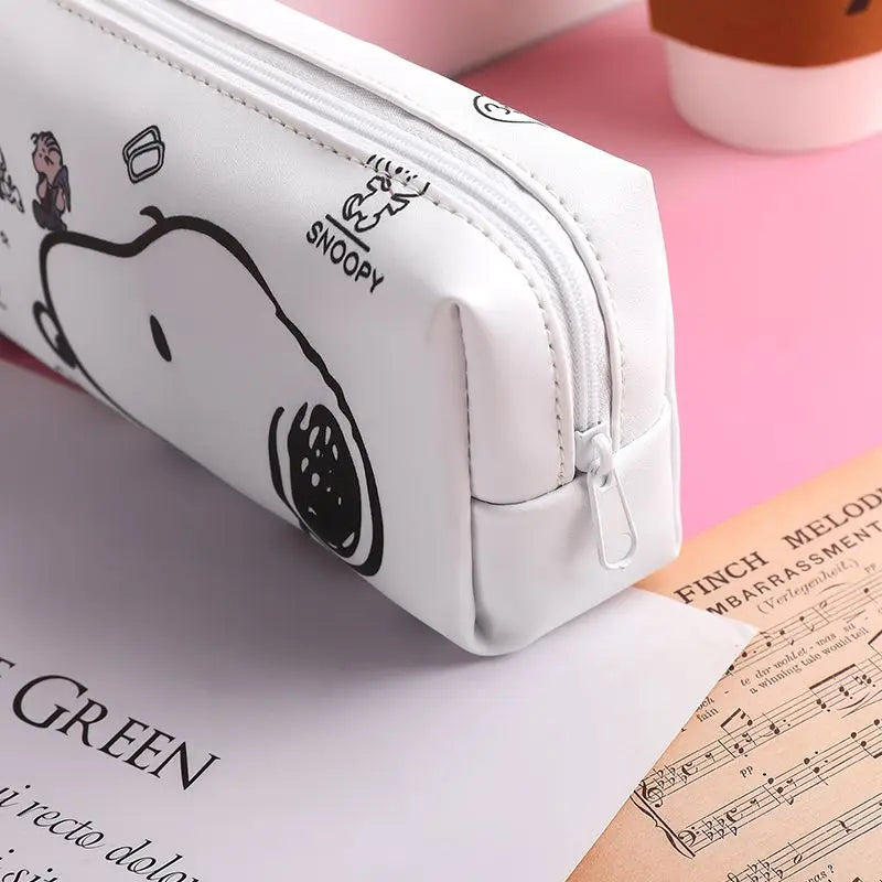 Snoopy Chil Cosmetic Bag