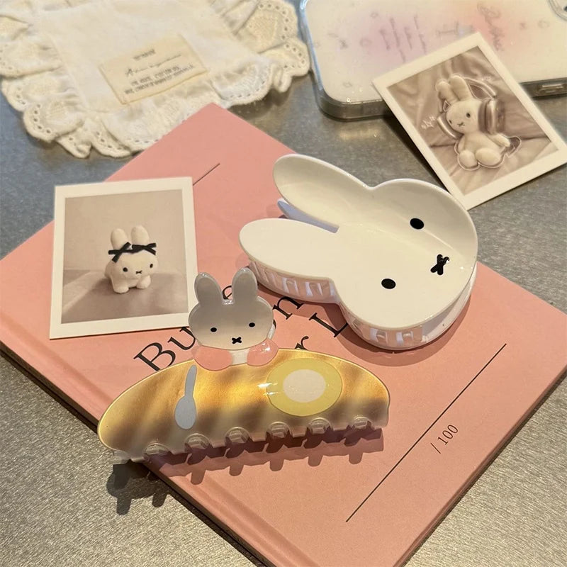 Miffy Peekaboo Claw Clip