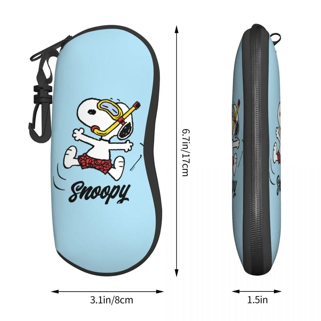 Snoopy Playful Glasses Case