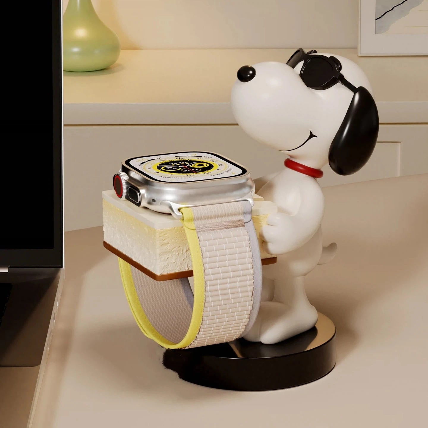 Snoopy Watch Stand