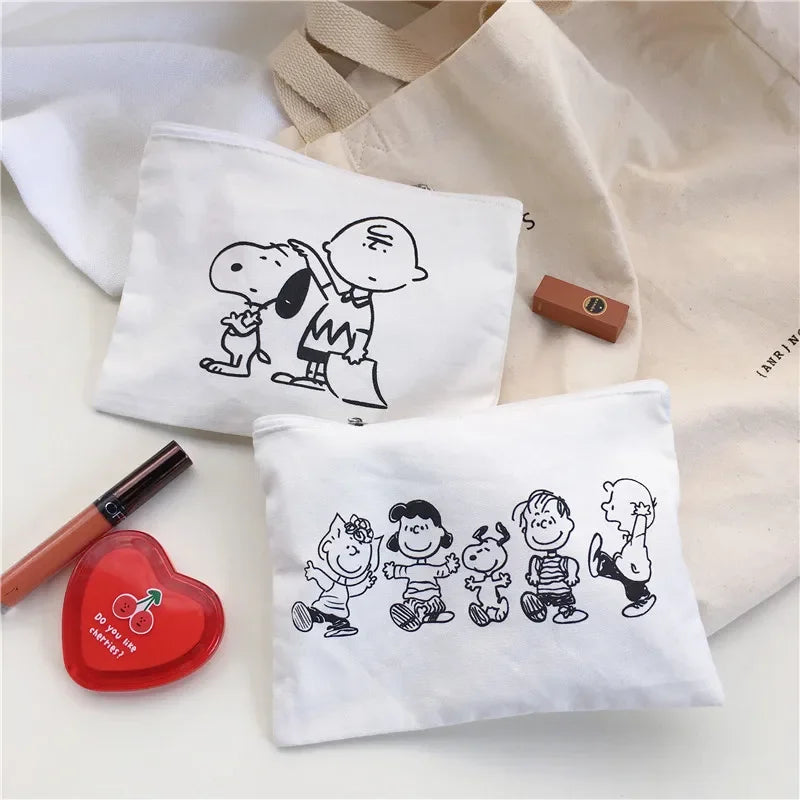 Snoopy Peekaboo Cosmetic Bag