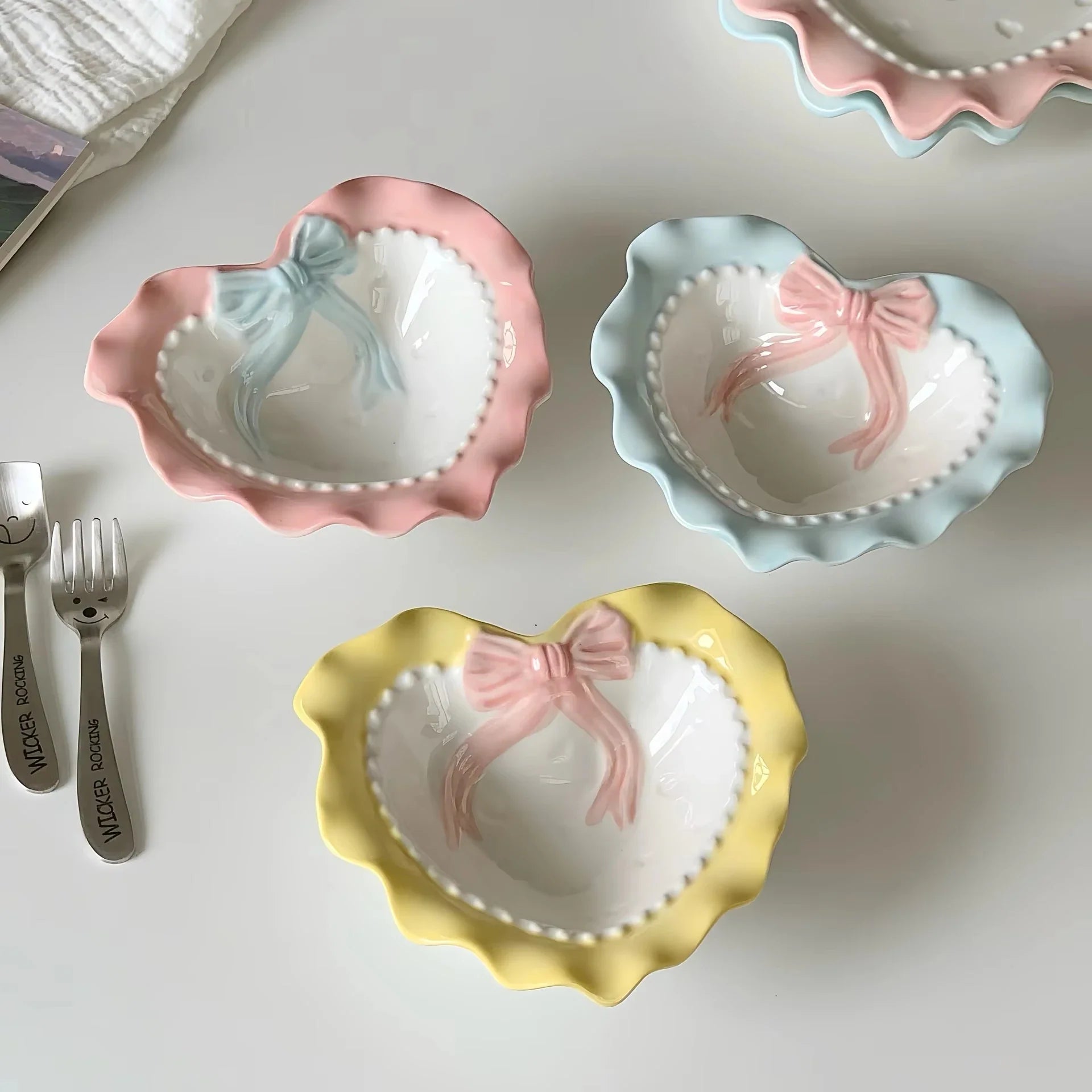 Heart Bow Plates