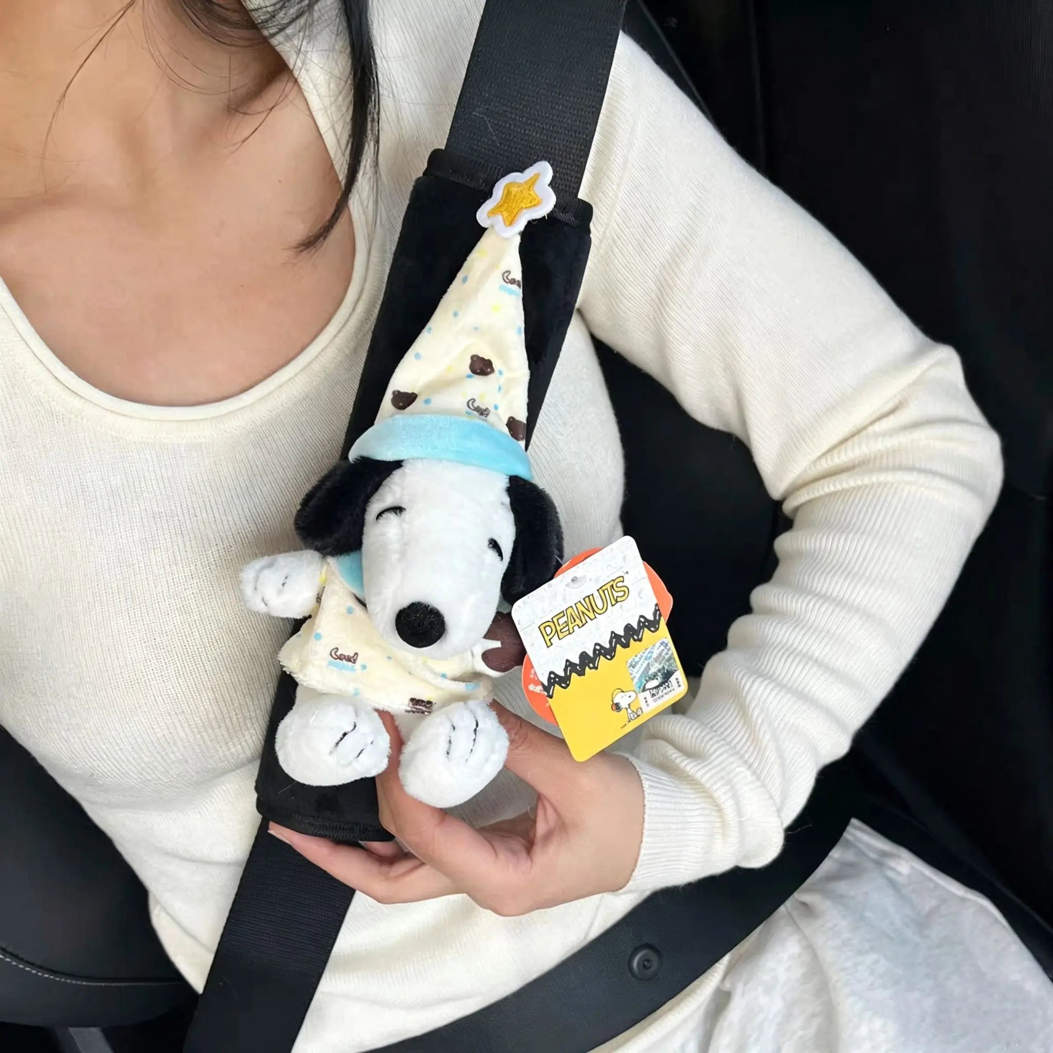Snoopy Family Plushy Car Seat Belt Cover