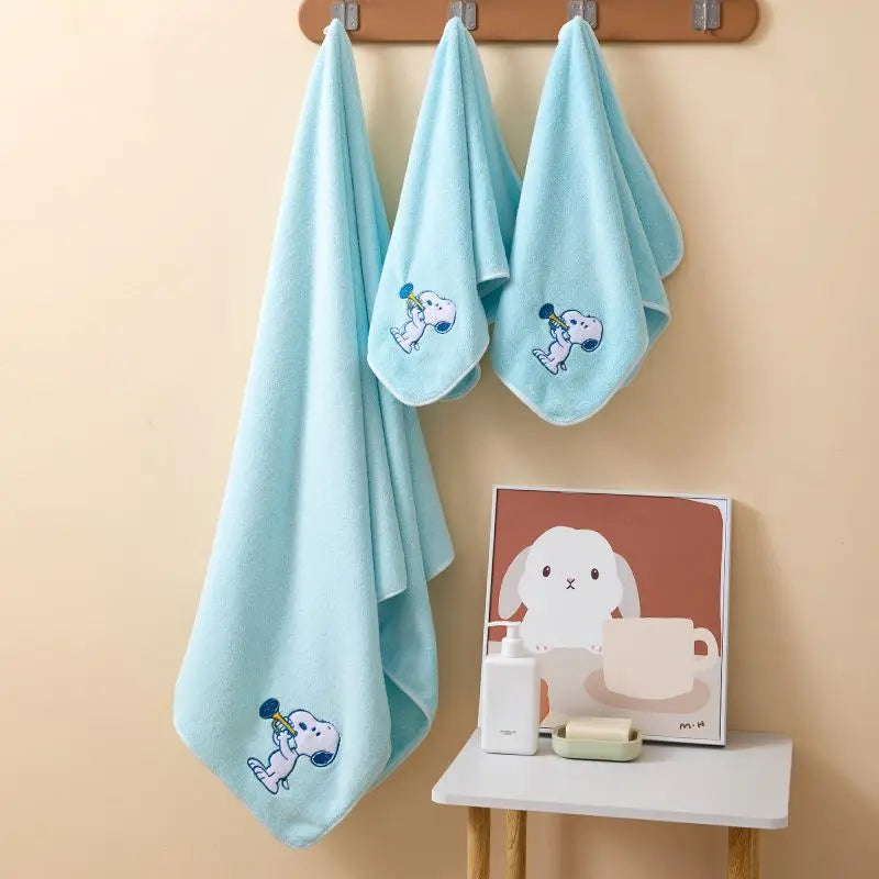 Snoopy Musical Towel