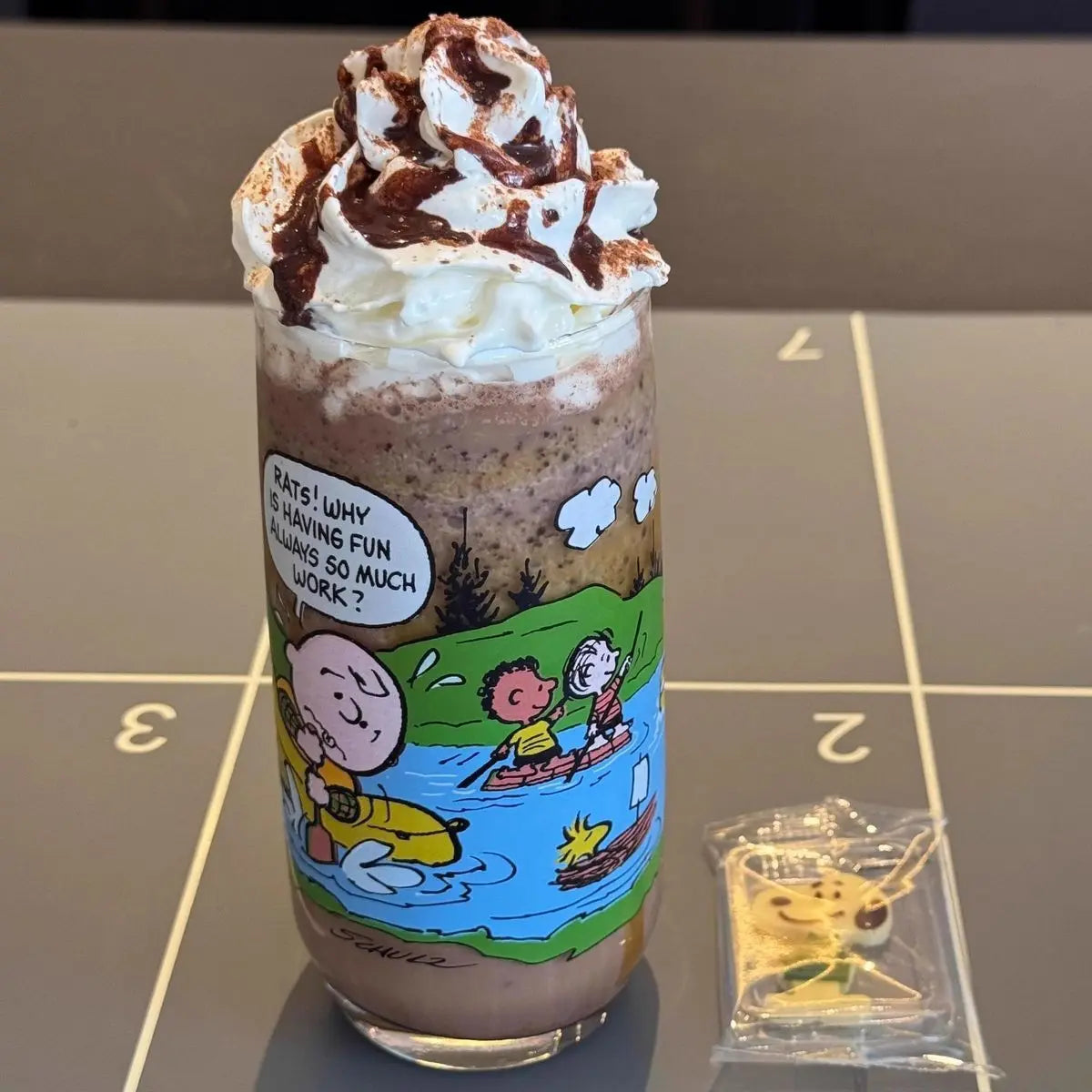 Snoopy & Friends Glass Cup