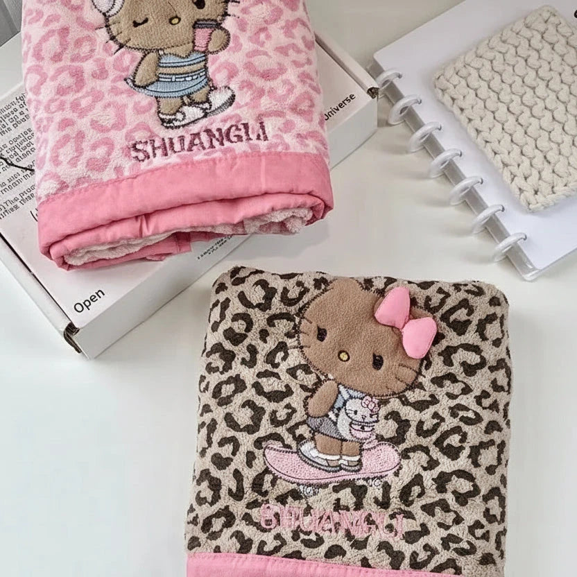 Hello Kitty Leopard Adore Towel