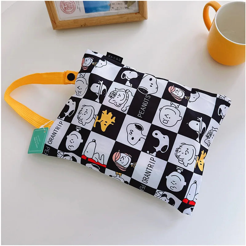 Snoopy Hanging Tissue Storage