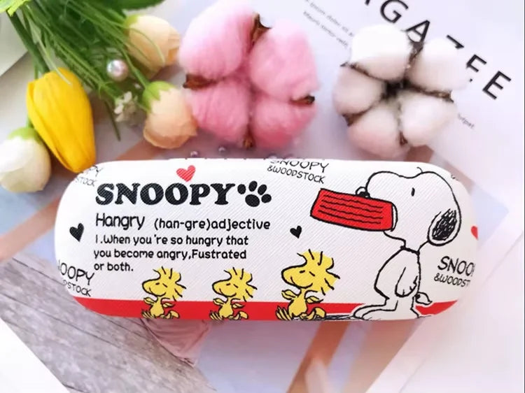 Snoopy & Friends Hangry Glasses Case