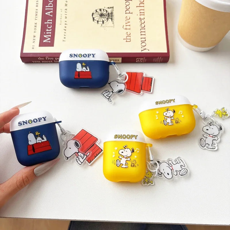 Snoopy Playful AirPods Case