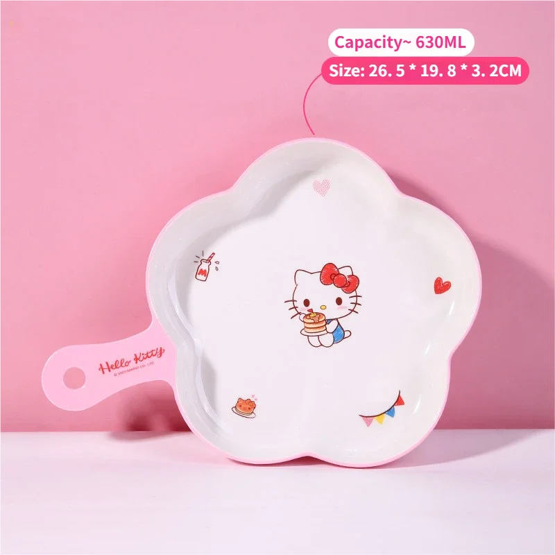 Hello Kitty Adore Dinnerware
