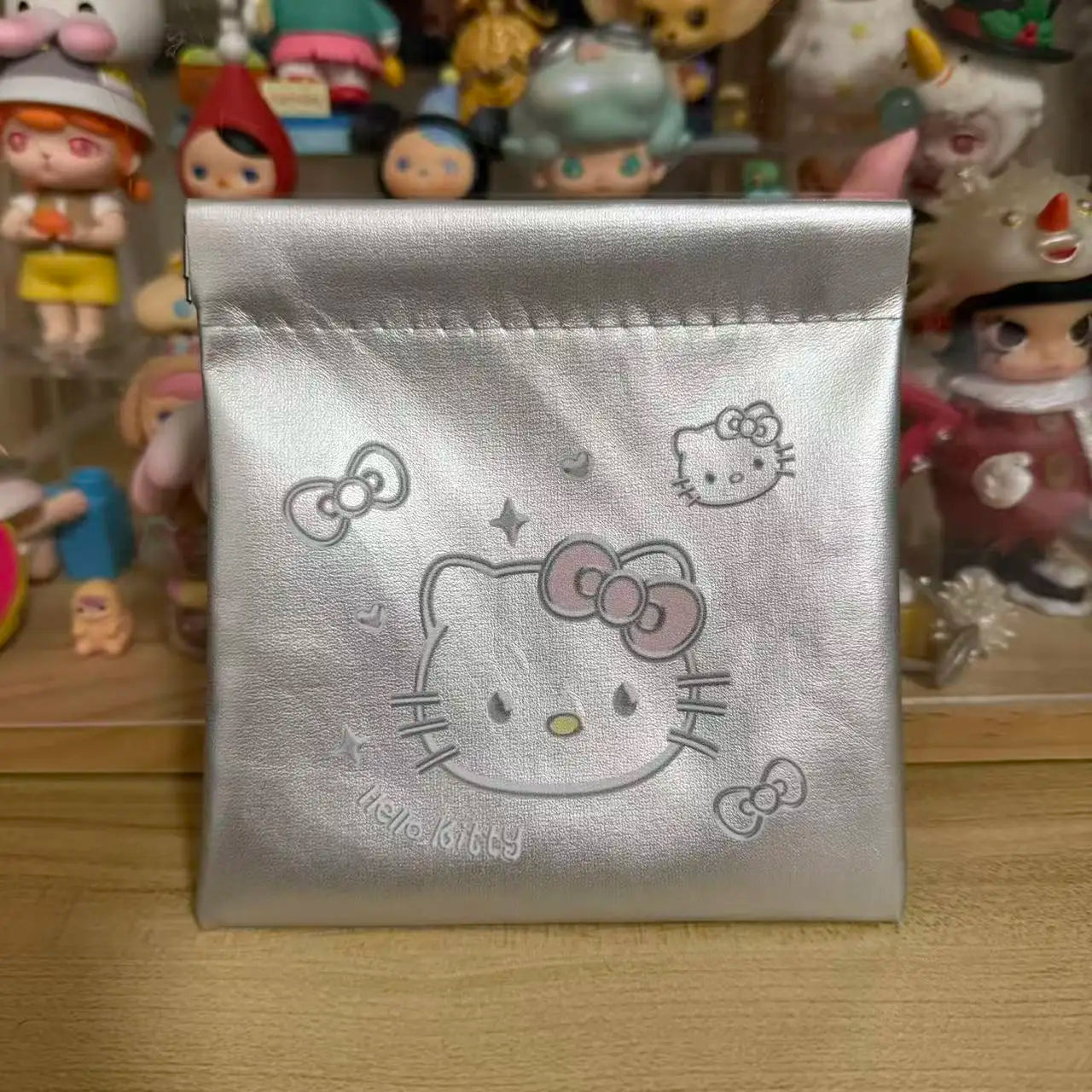 Hello Kitty Glow Storage Bag