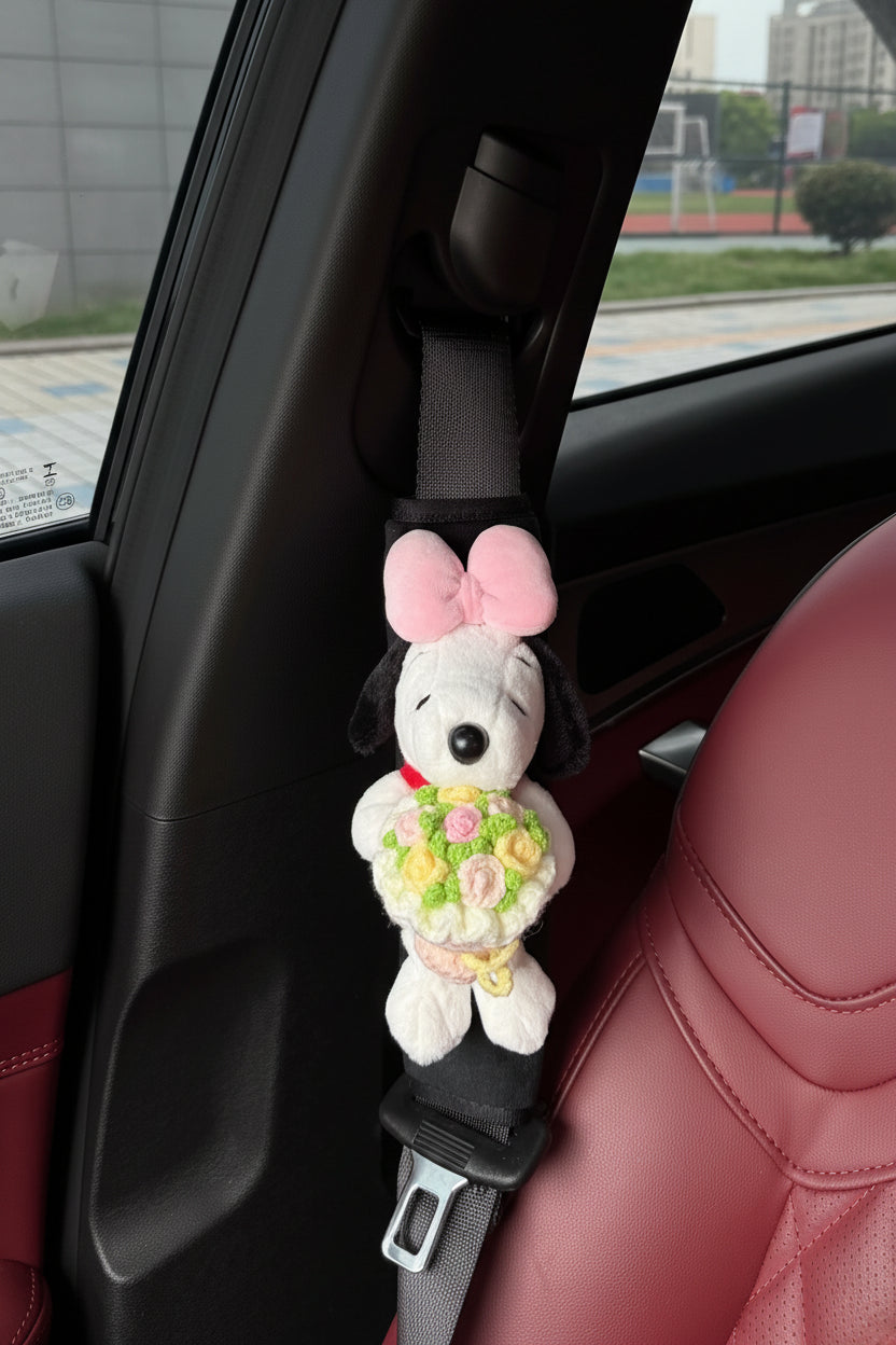 Snoopy Love Bouquet Plushy Car Seat Belt Cover