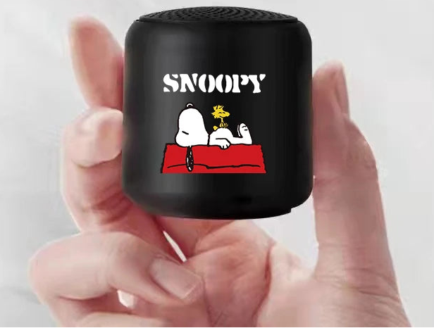 Snoopy Mini Bluetooth Speaker