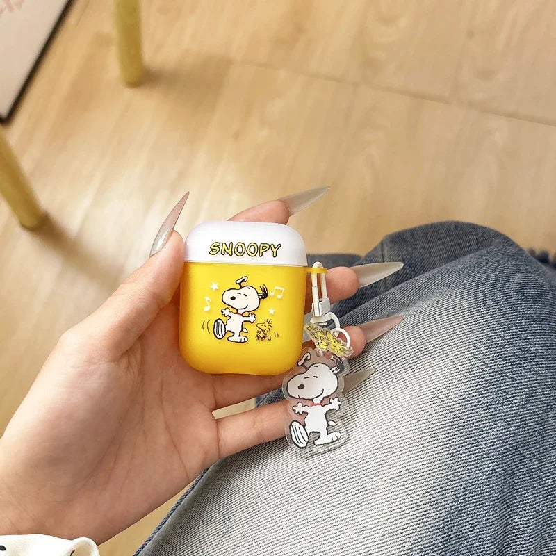Snoopy Playful AirPods Case