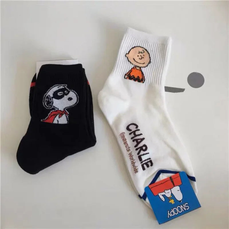 Snoopy Exploring Socks