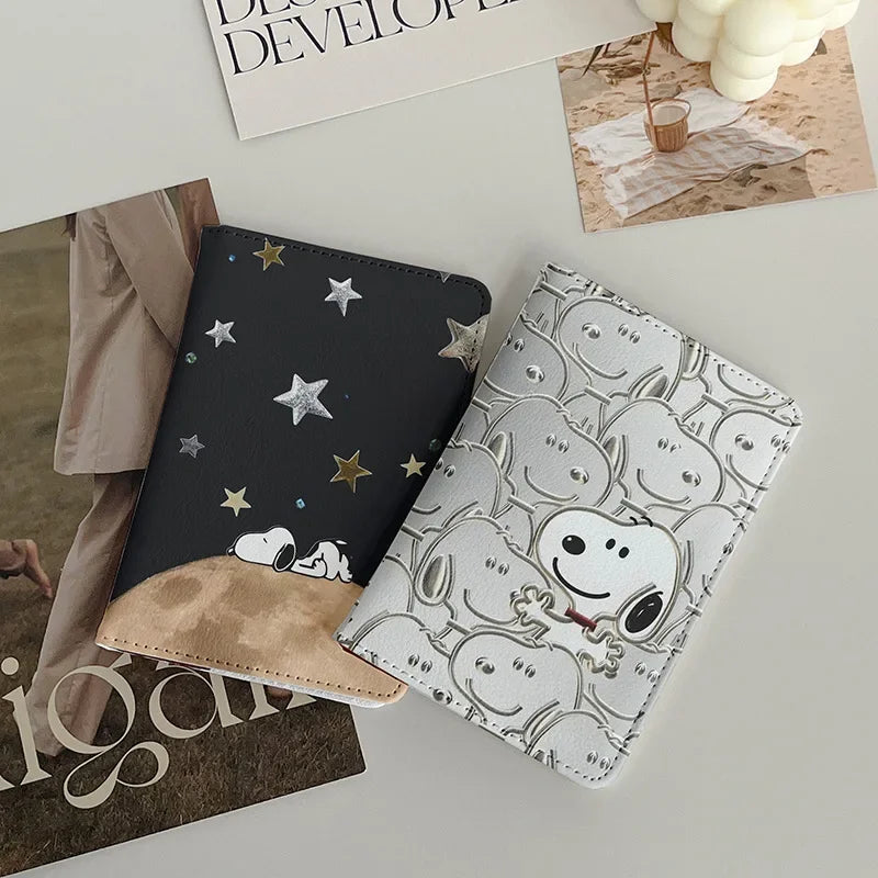 Snoopy Shine Passport Cover
