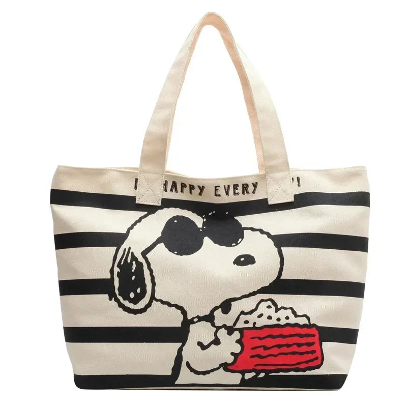 Snoopy Chillin Bag