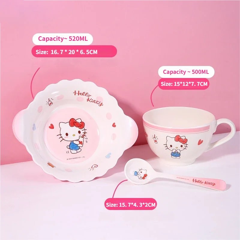 Hello Kitty Adore Dinnerware