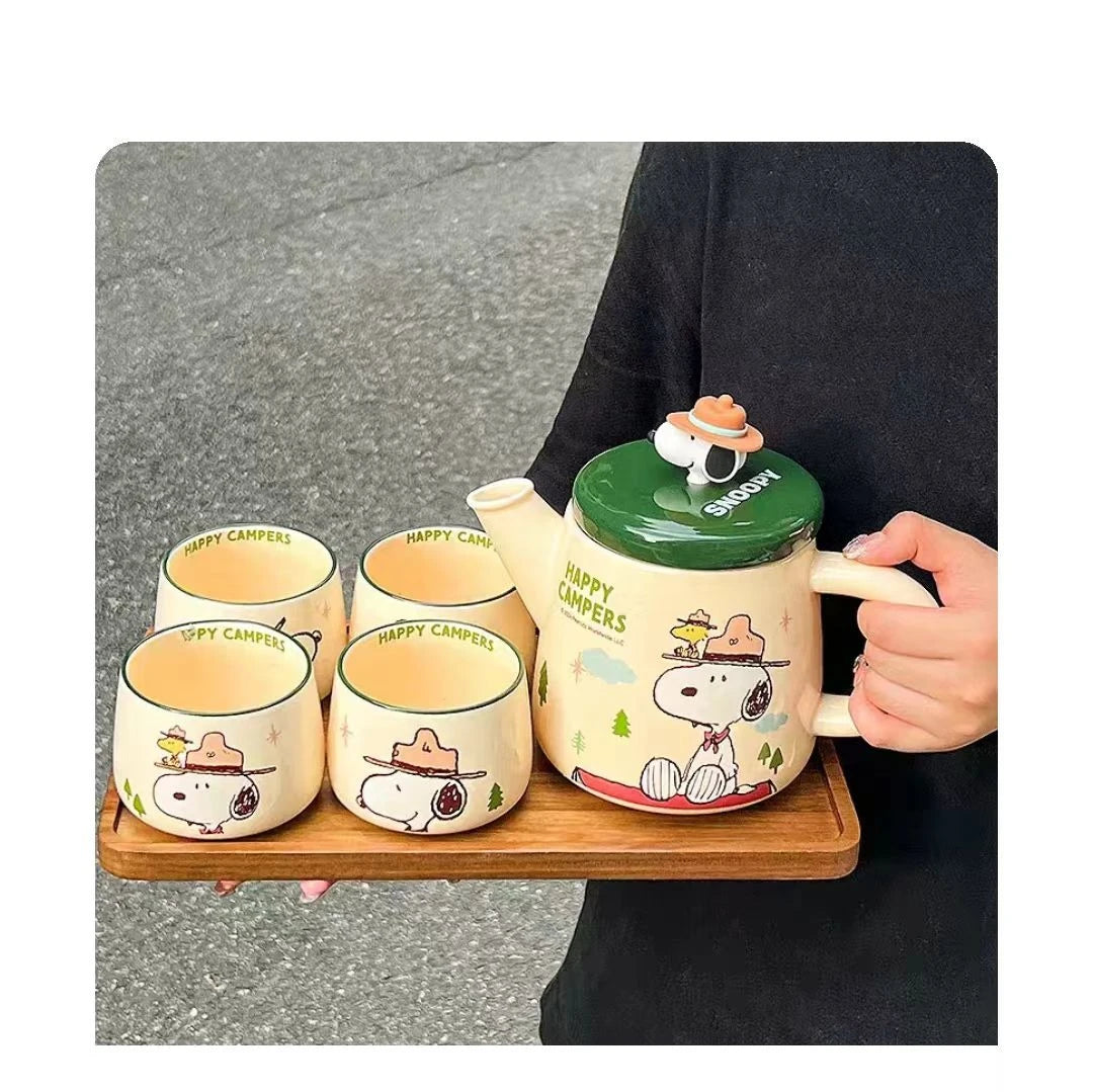 Snoopy Adorable Teapot Set