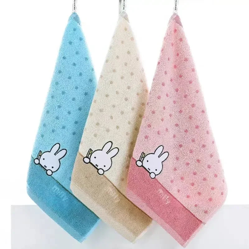 Miffy Kawaii Towel