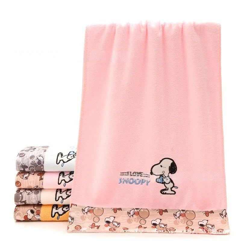 Snoopy Adorable Towel