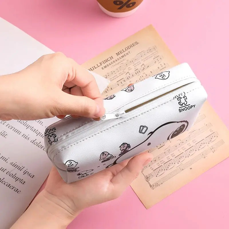 Snoopy Chil Cosmetic Bag