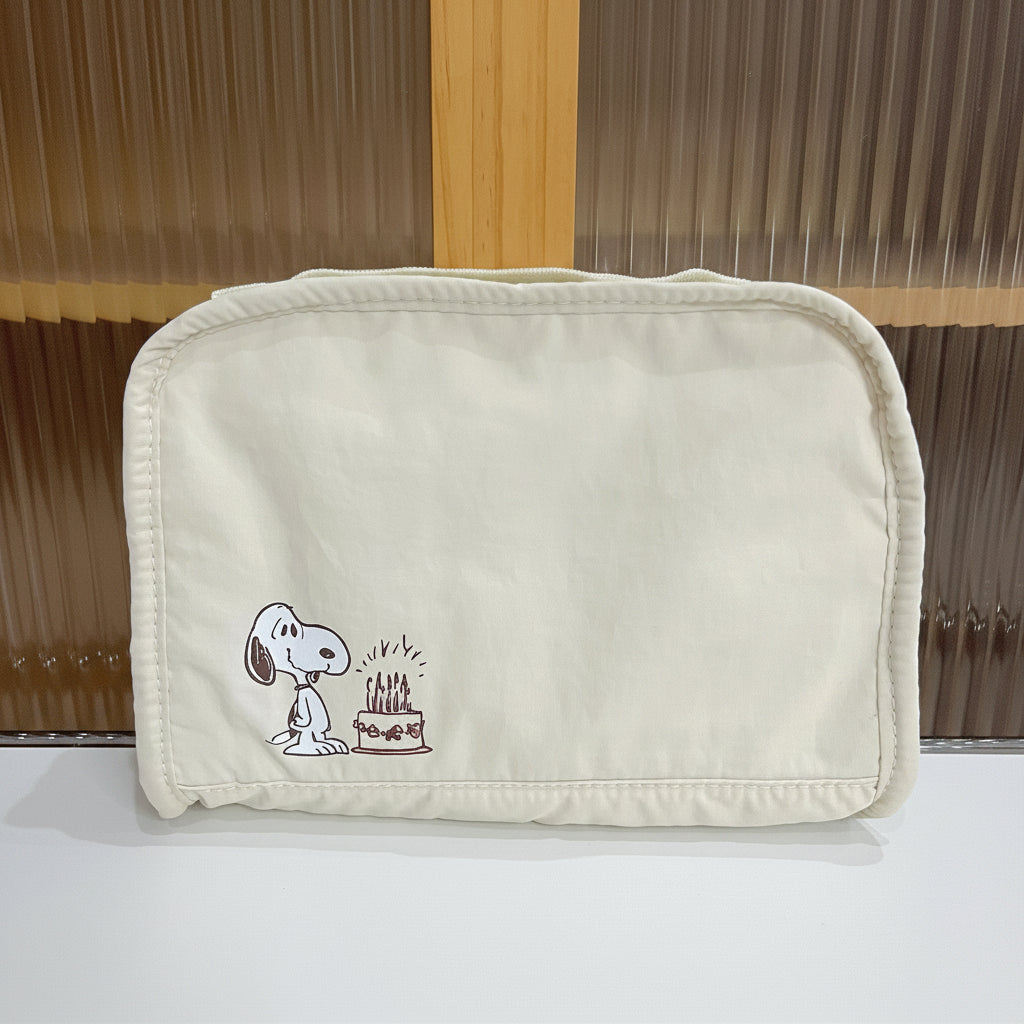 Snoopy Celebrate Storage Bag