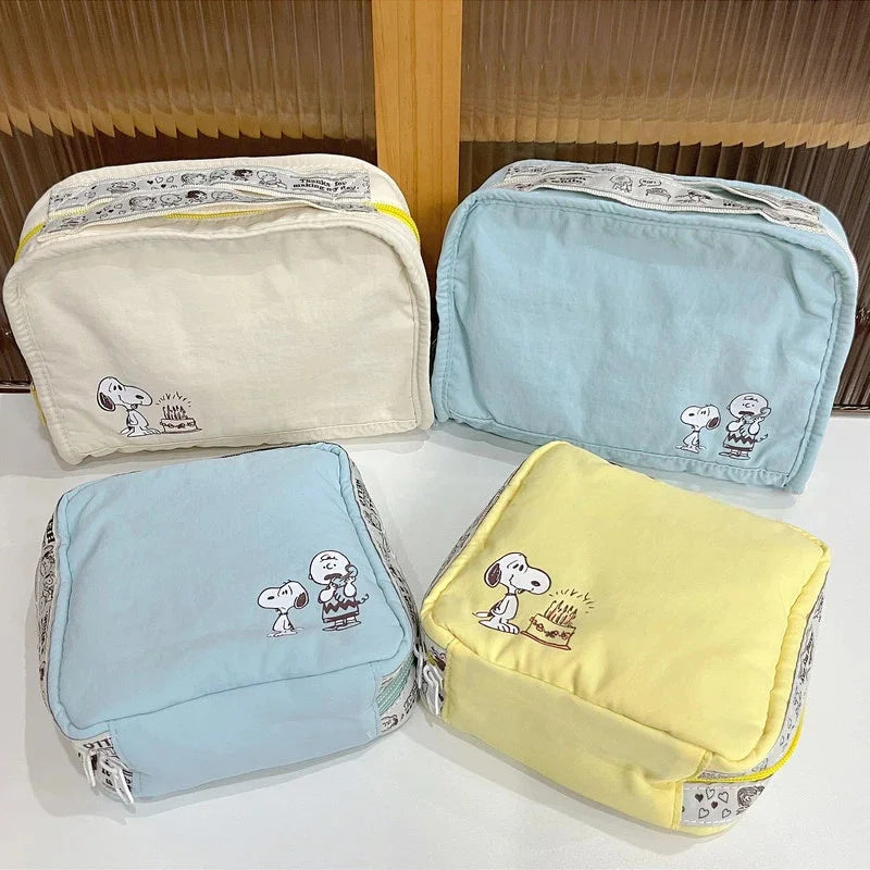 Snoopy Celebrate Storage Bag