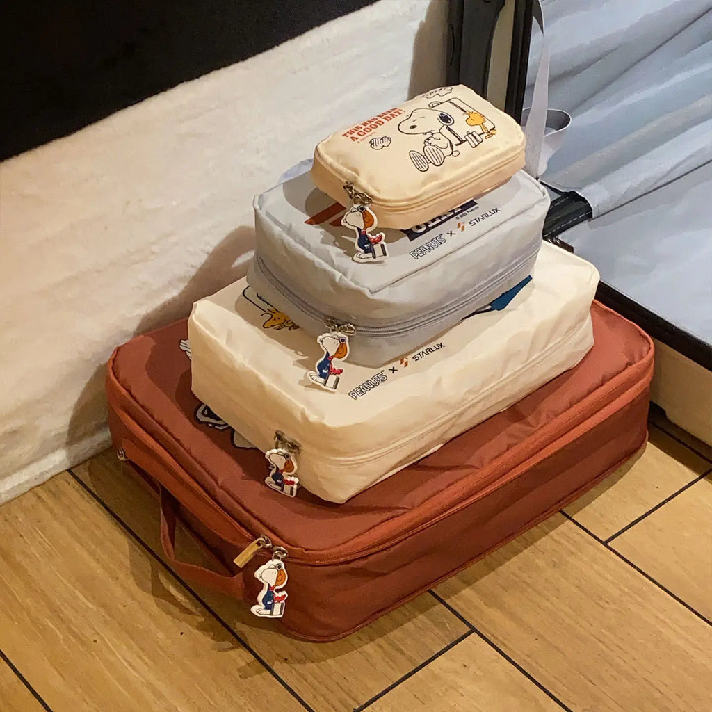 Snoopy Travel Storage Bag