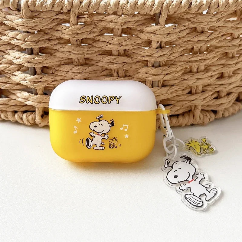 Snoopy Playful AirPods Case