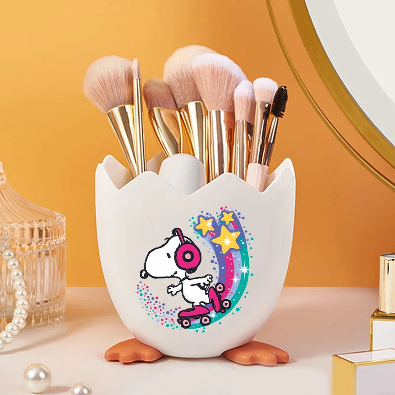 Snoopy Egg Brush Holder