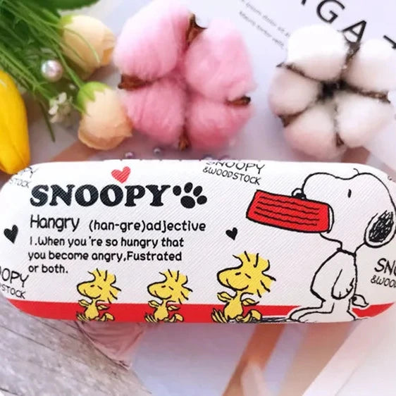 Snoopy & Friends Hangry Glasses Case