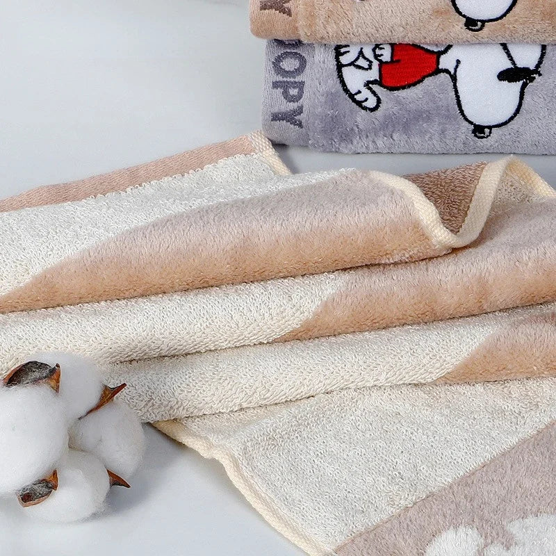 Snoopy Vibin Towel