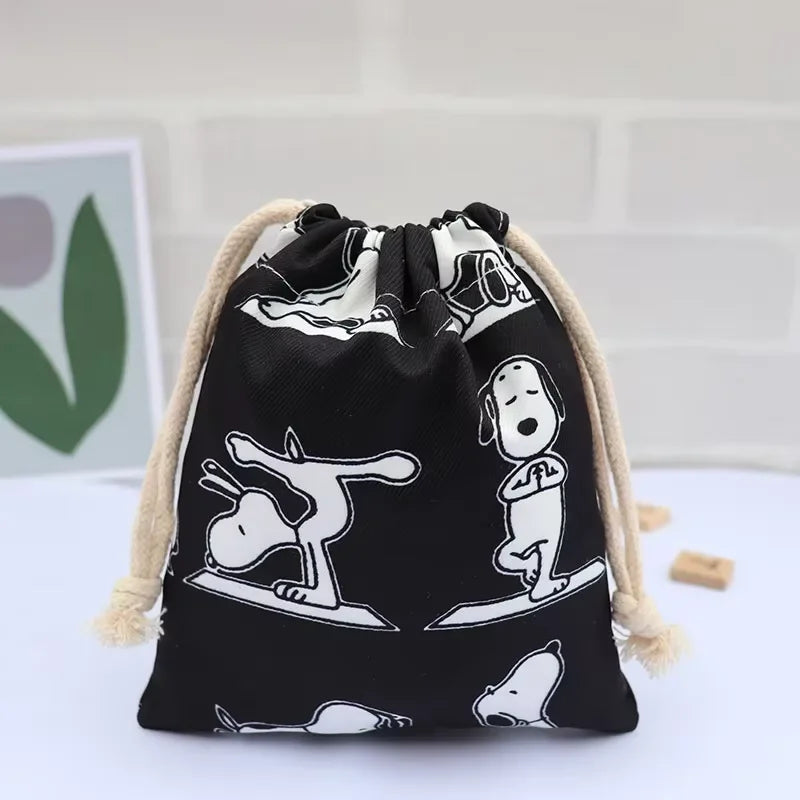 Snoopy Retro Drawstring Bag