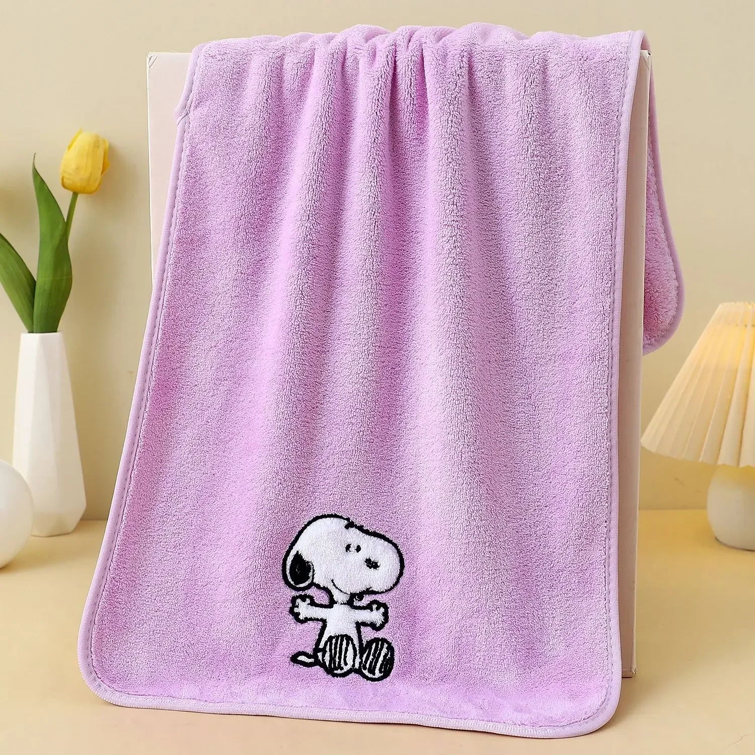 Snoopy Happy Towel