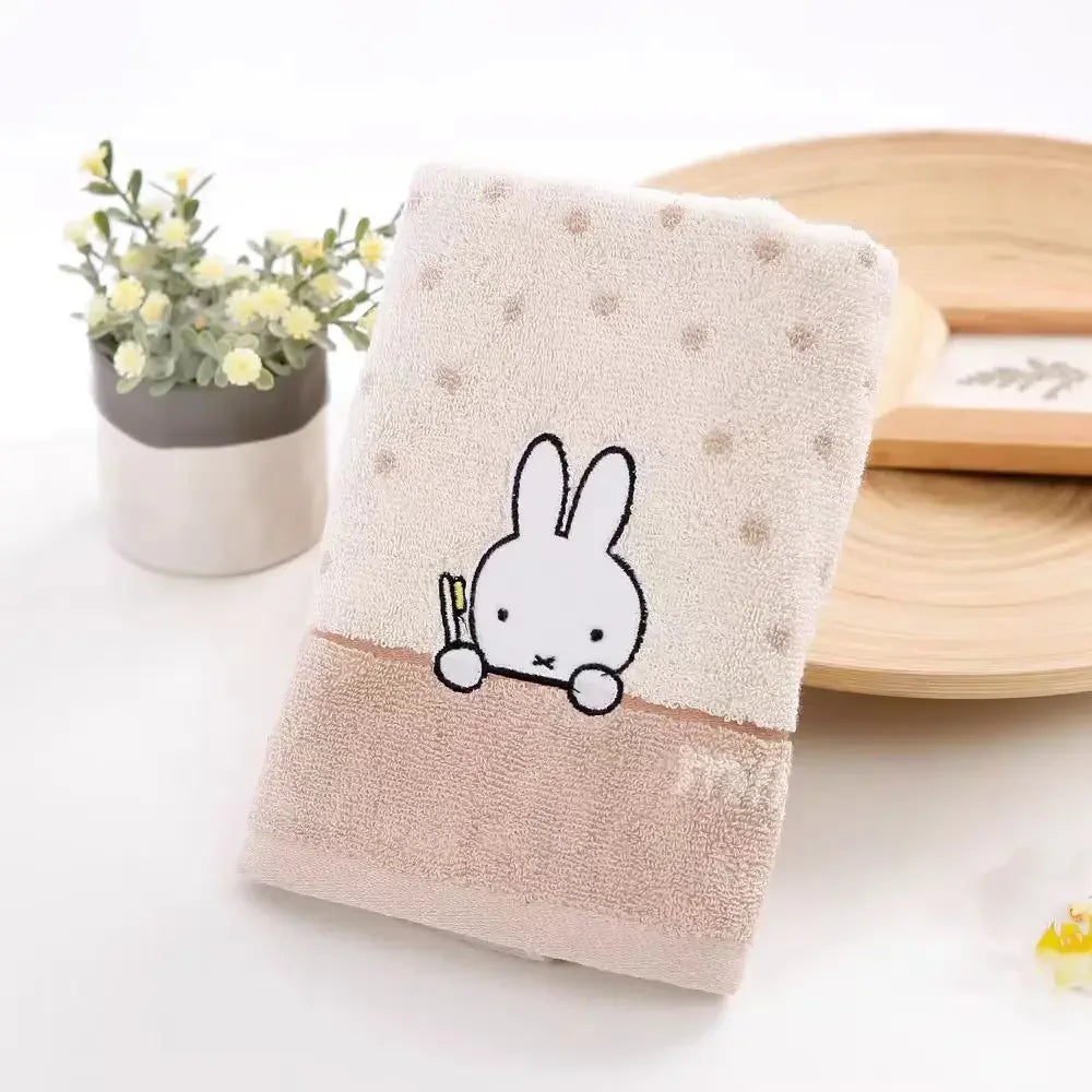 Miffy Kawaii Towel