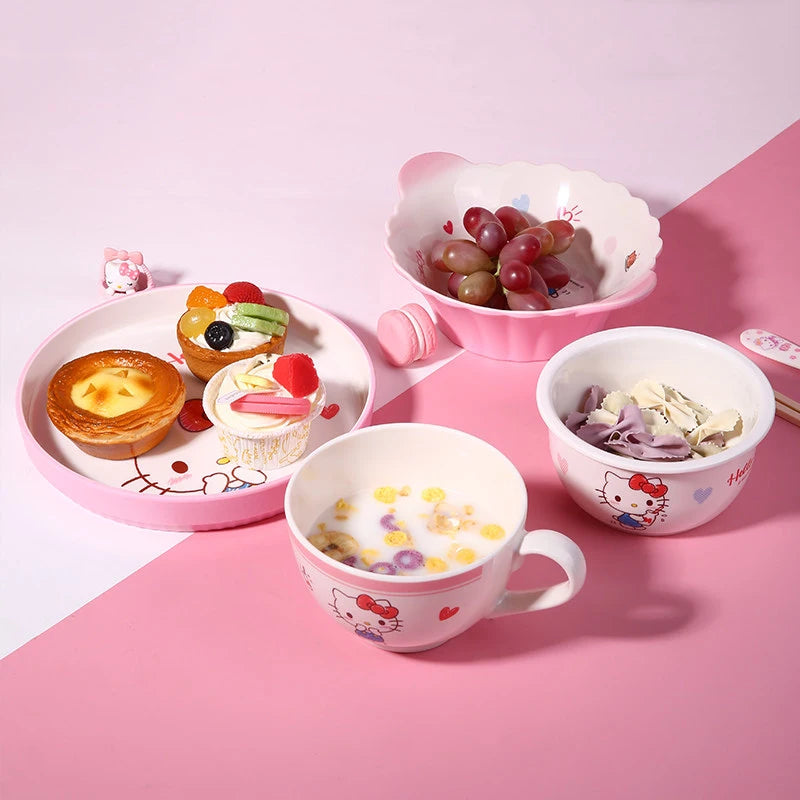 Hello Kitty Adore Dinnerware