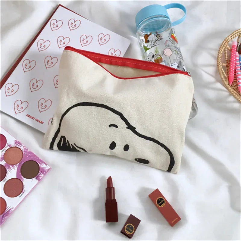 Snoopy Peekaboo Cosmetic Bag