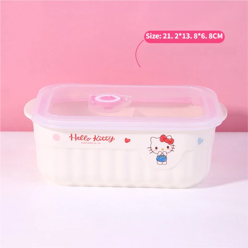 Hello Kitty Adore Dinnerware