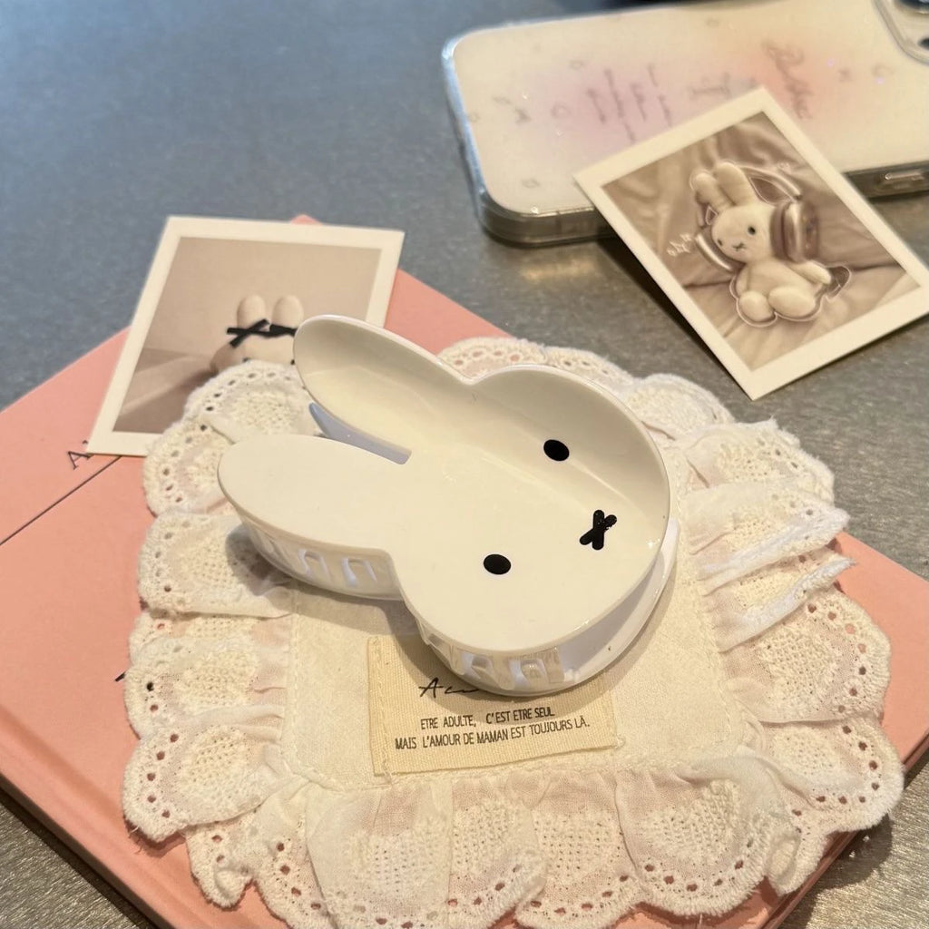 Miffy Peekaboo Claw Clip