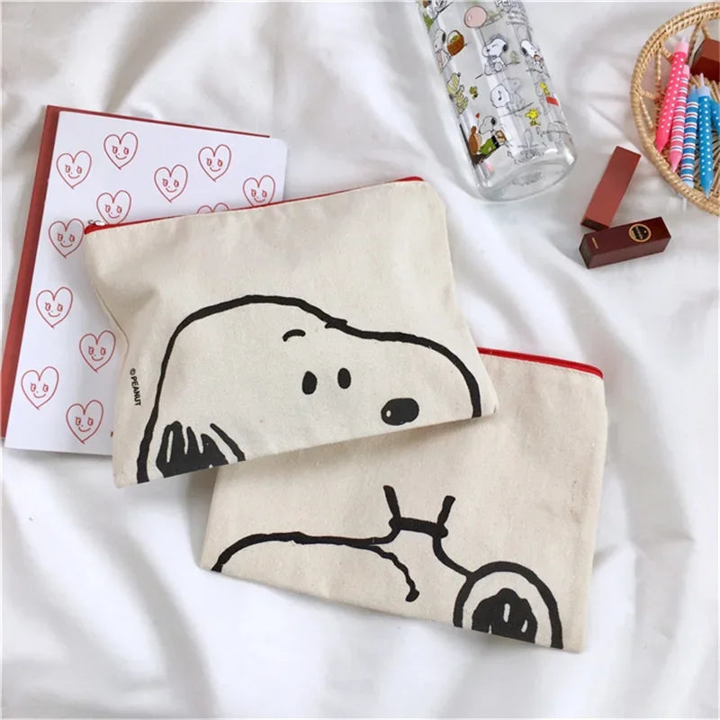 Snoopy Peekaboo Cosmetic Bag