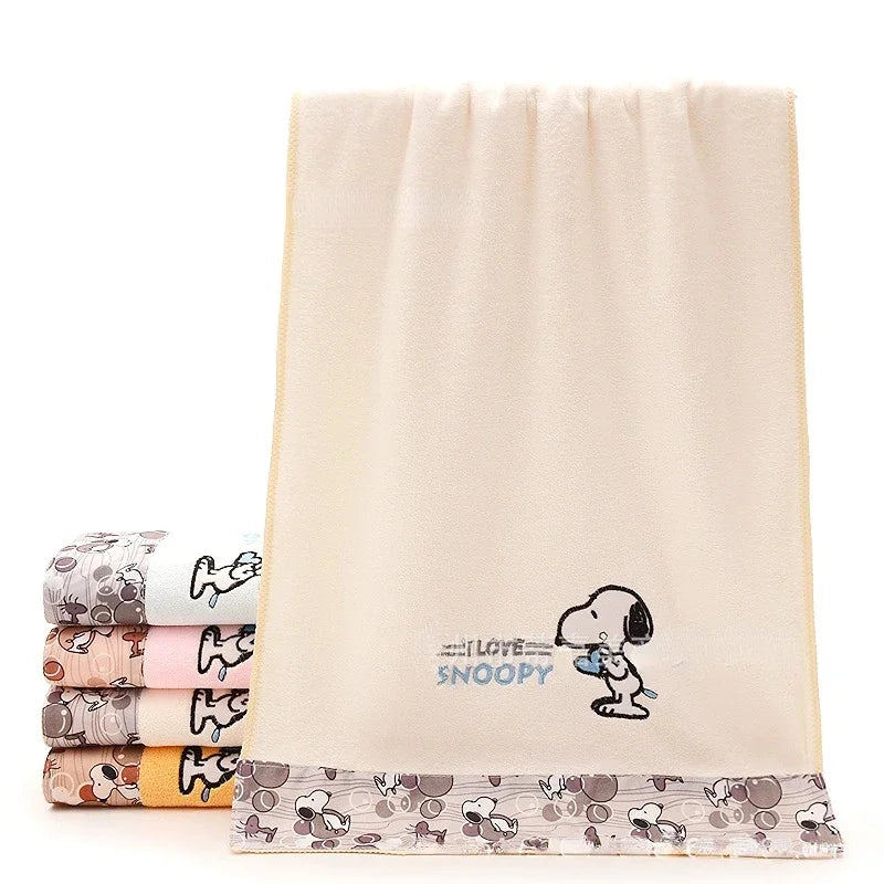 Snoopy Adorable Towel