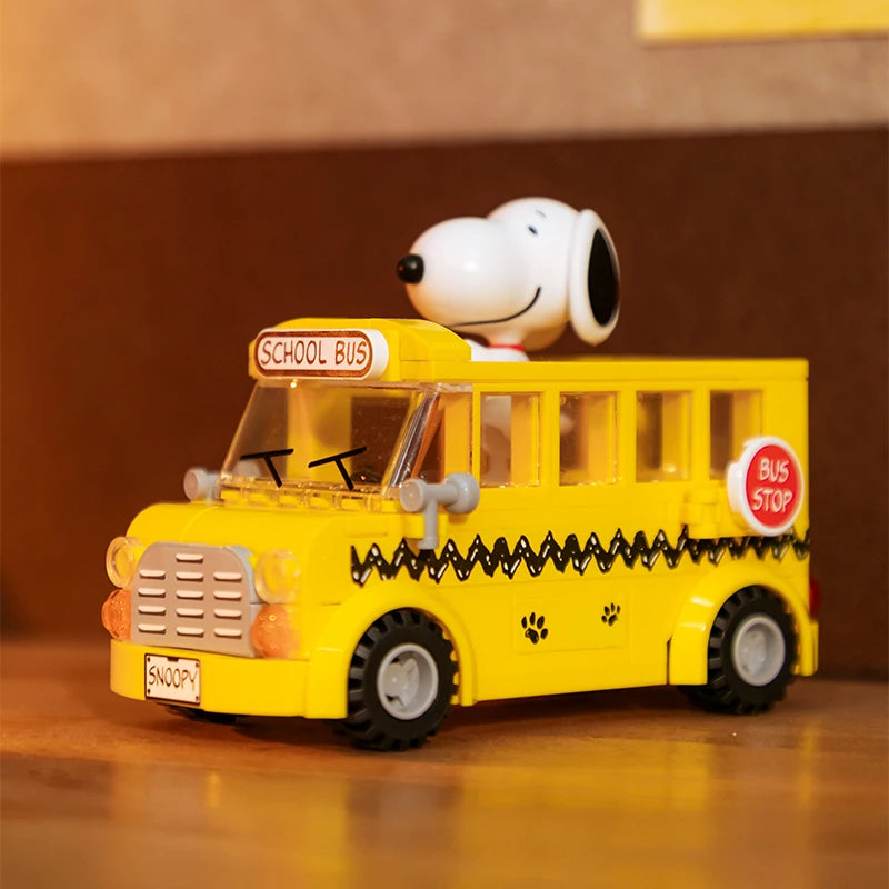 Snoopy Bus Building Blocks